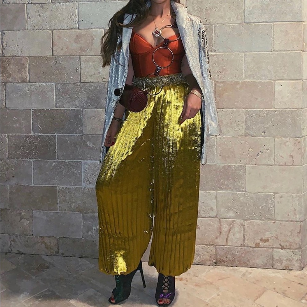 UTERQÜE Sequins Jacket